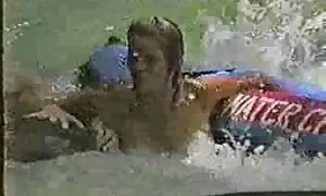 Molto grande e molto peloso video donne mature pelose